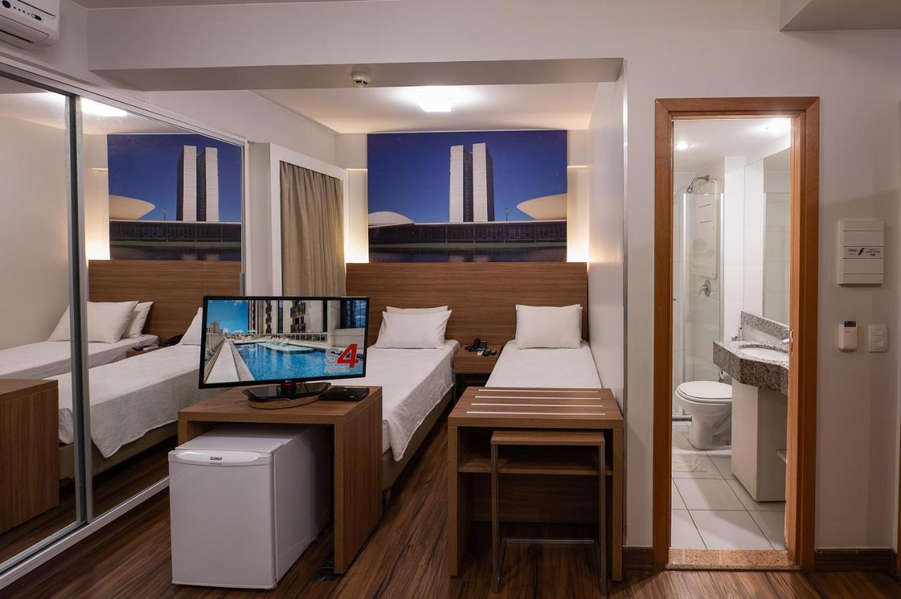 S4 Hotel Aguas Claras Тагуатинга Екстериор снимка