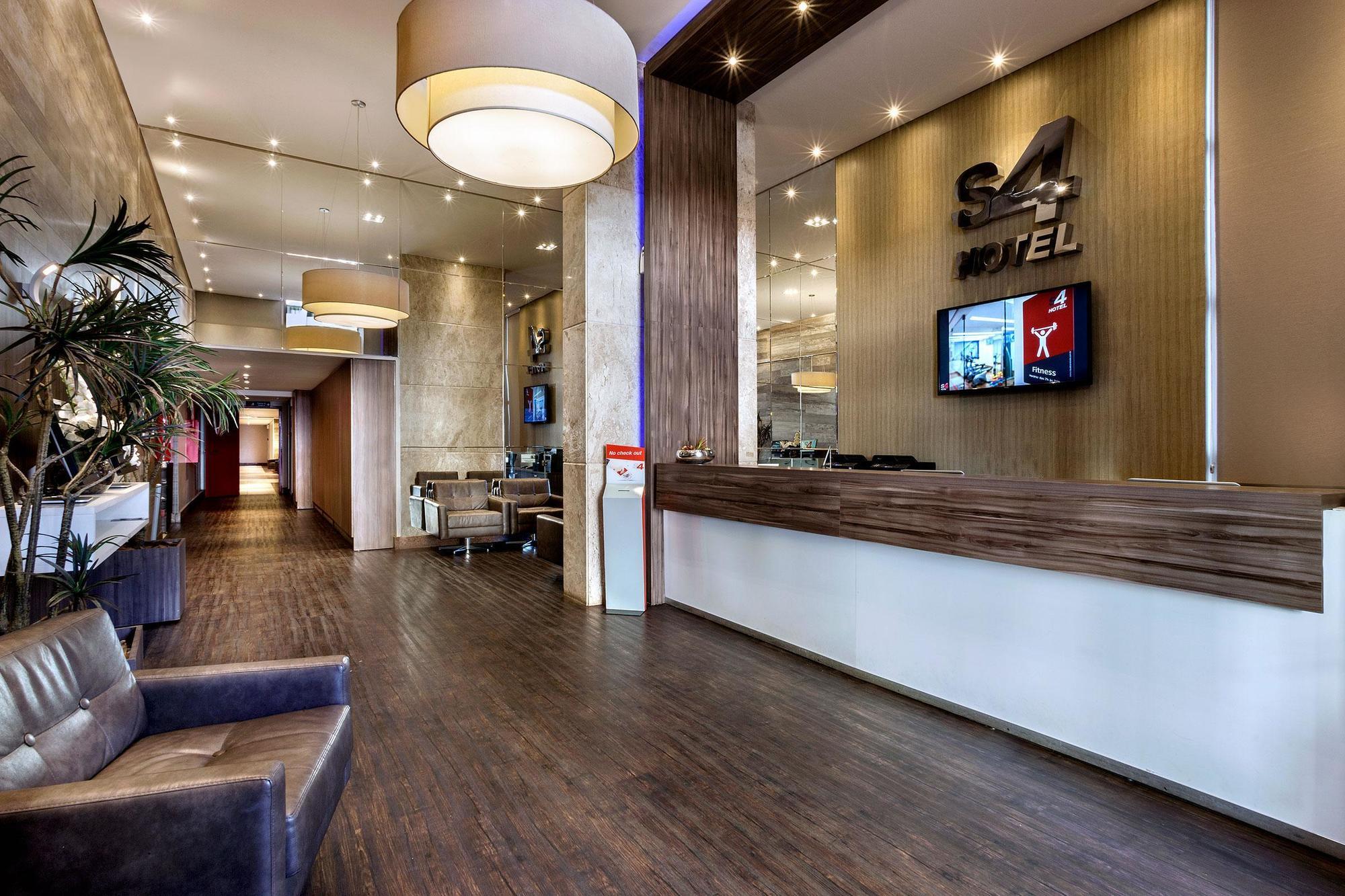 S4 Hotel Aguas Claras Тагуатинга Екстериор снимка